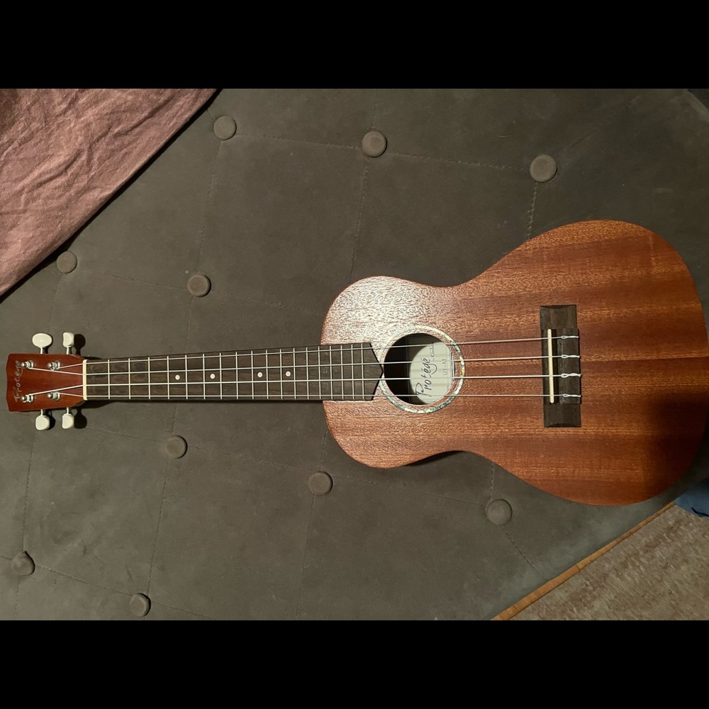New ukulele!!!